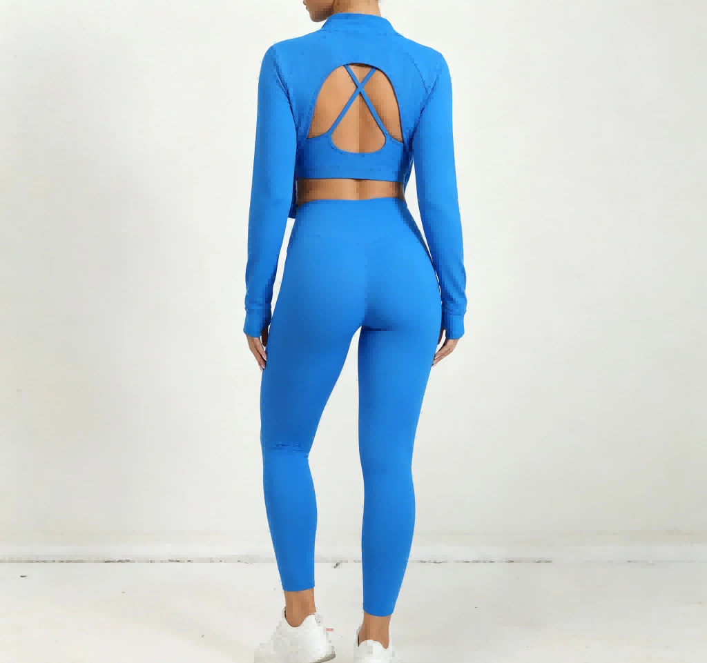 Back view of custom 3-piece activewear set, tight legging design and seamless stitching for private label fitness apparel