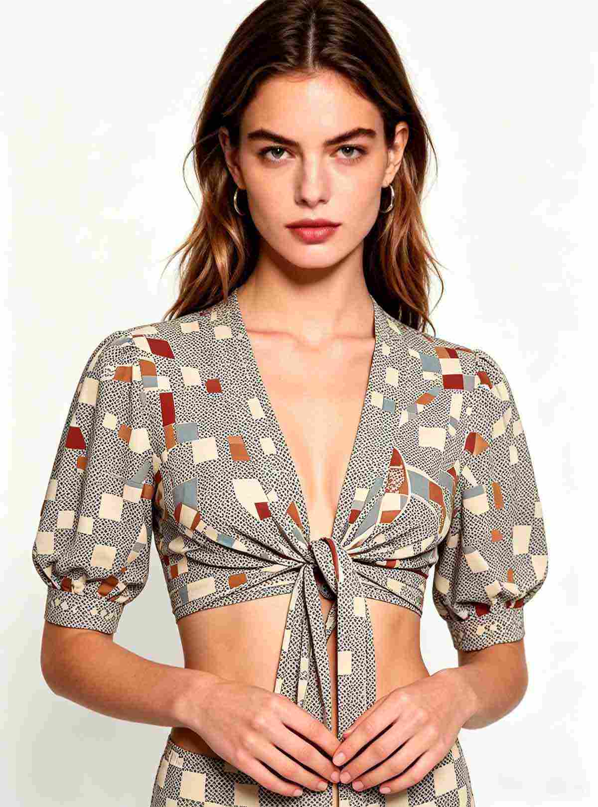 Haideyu women minimal art‑line print tie‑knot wrap crop blouse, short‑sleeve cropped top, custom service for women fashion clothes, high‑quality studio product image