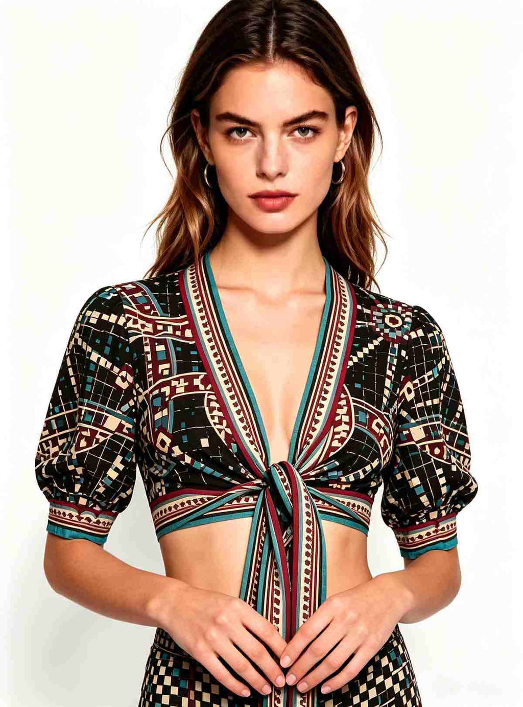 Haideyu women vintage geometric print tie‑front crop blouse, short puff sleeve wrap cropped top, custom OEM ODM women casual apparel, studio shot on white background