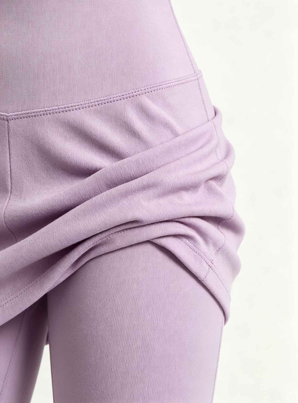 Fabric close‑up detail of Haideyu OEM custom lavender women yoga suit, soft stretch knit material texture