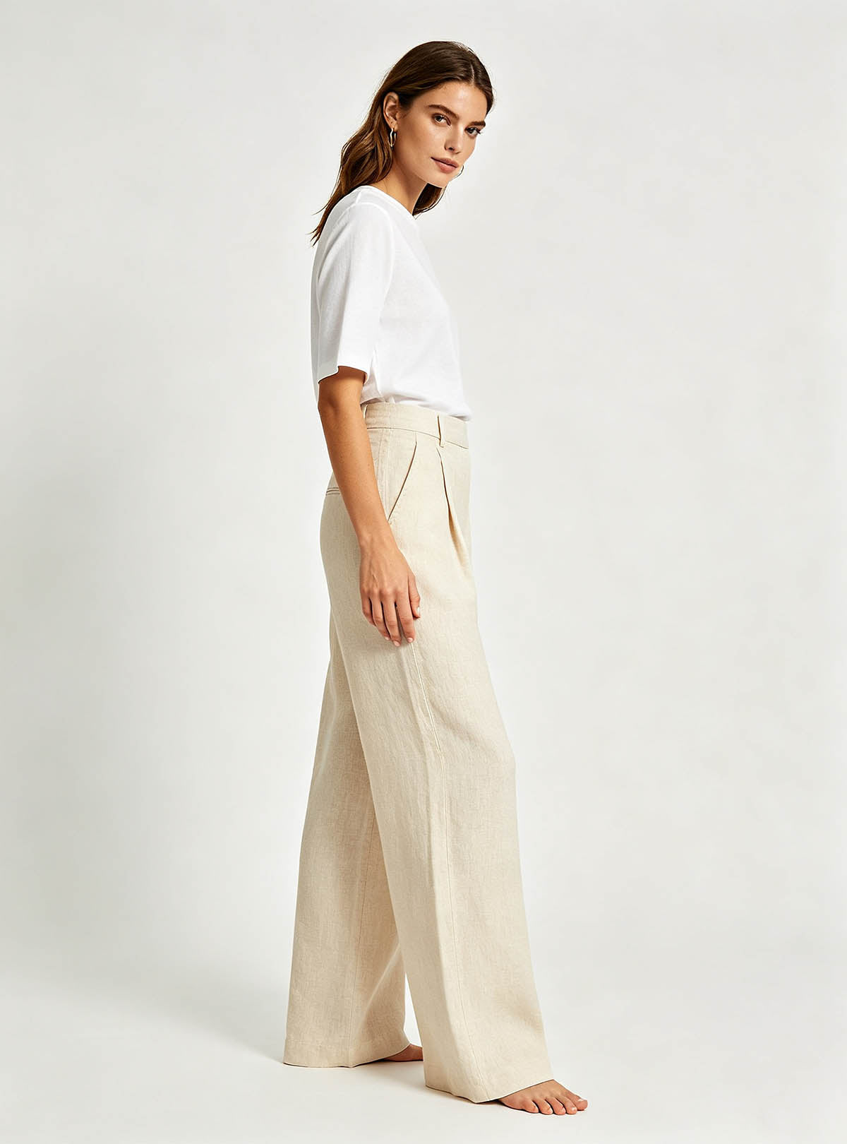  Haideyu OEM custom women linen‑cotton blend wide‑leg trousers, 45‑degree side pose, studio shot
