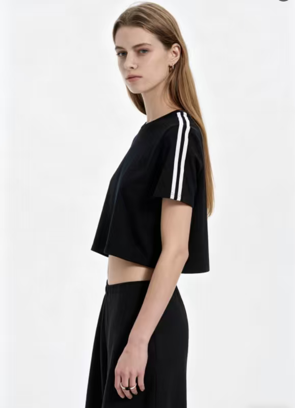 hdfish casual black crop top paired with a loose-fitting long skirt, comfortable summer two-piece set