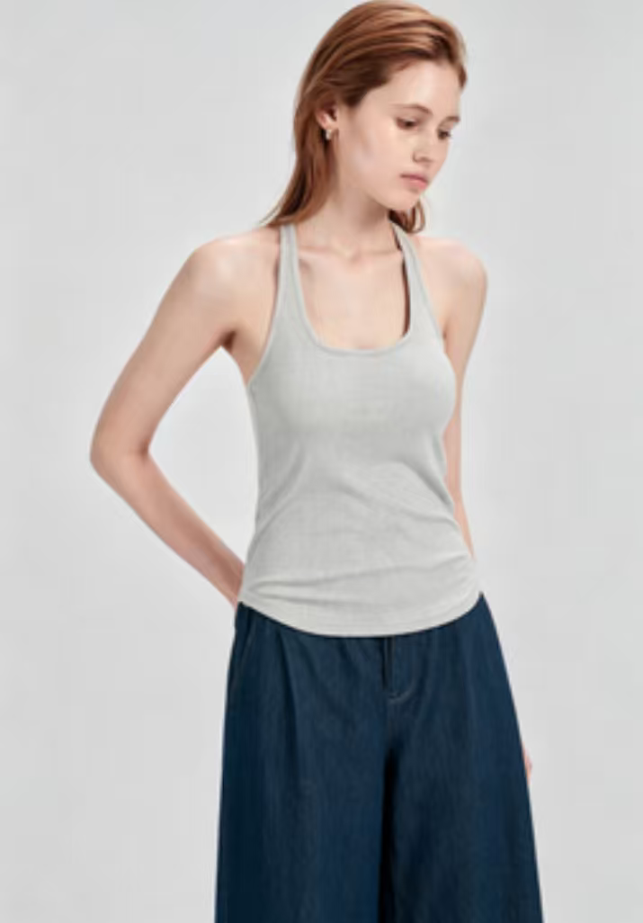 hdfish neutral halter camisole and black wide-leg trousers set, everyday minimalist wear