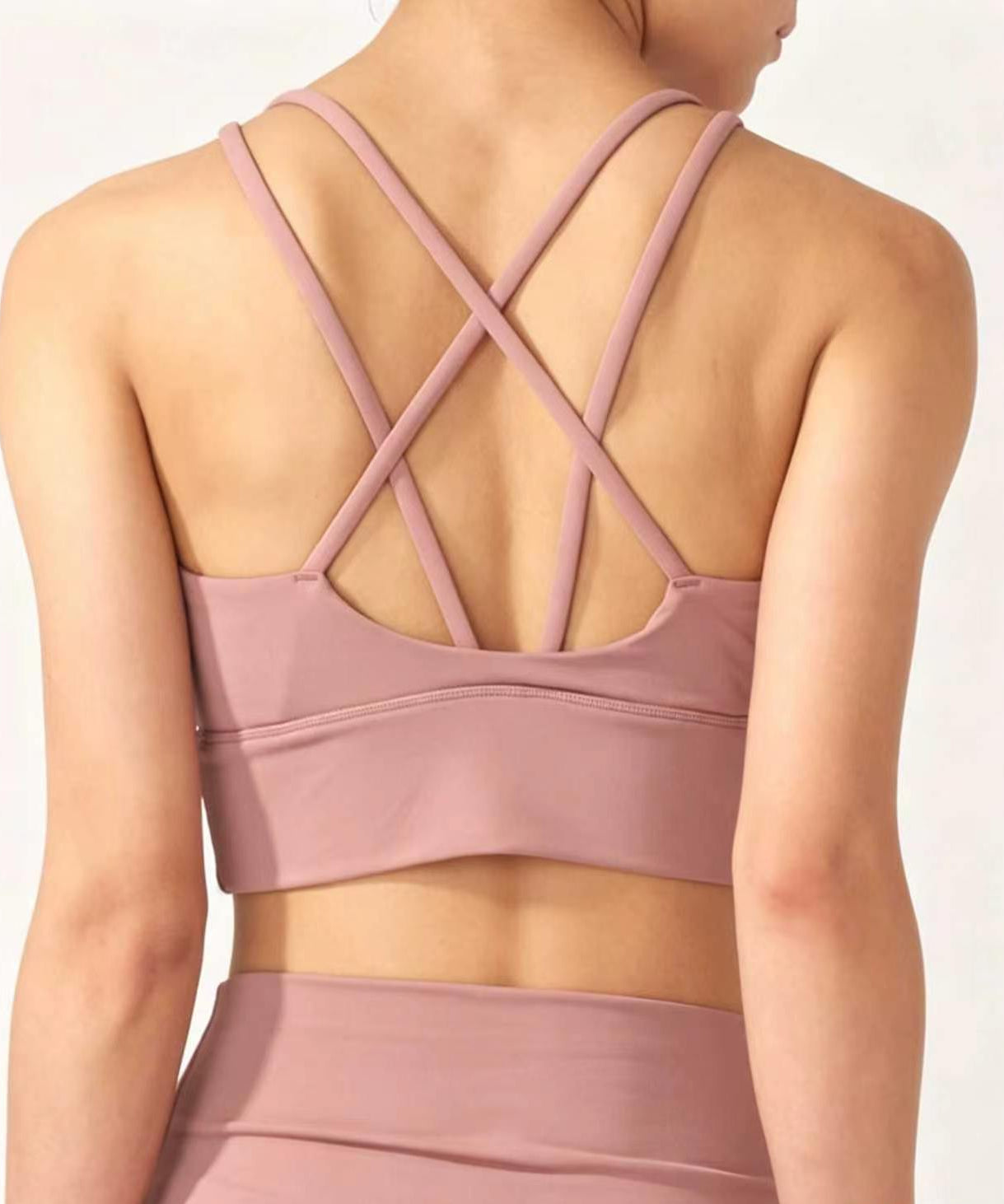 hdfish solid pink seamless sports bra, no-wrinkle design for fitness and yoga