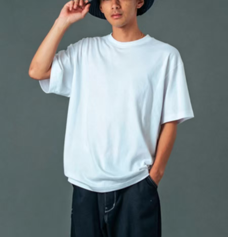 hdfish men's black streetwear t-shirt with small chest print and large back graphic design